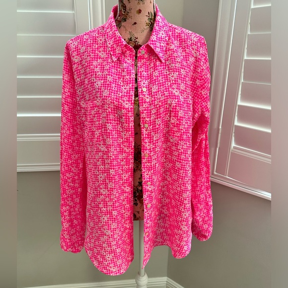 Lilly Pulitzer Tops - Lilly Pulitzer Pink Button Down Shirt